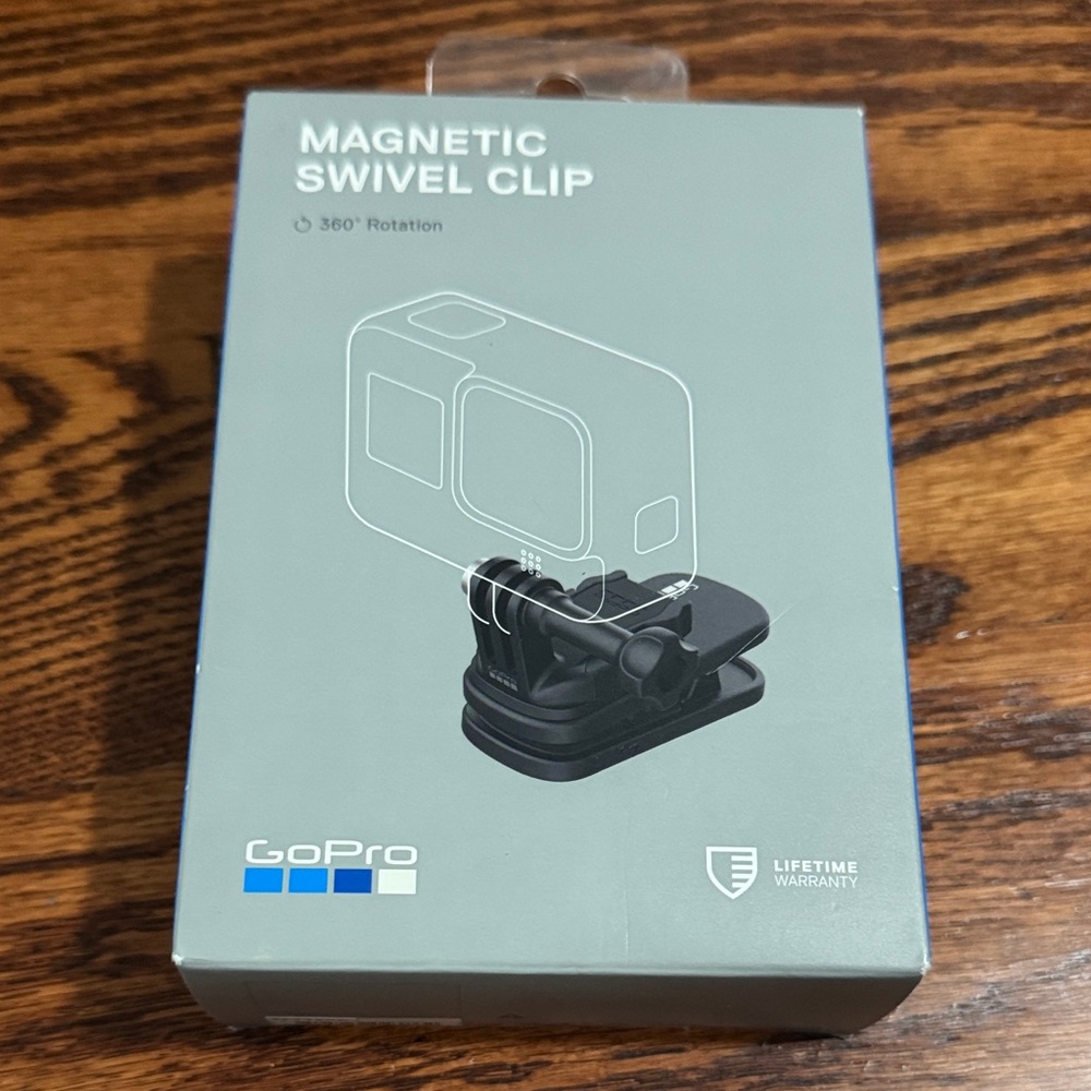 GoPro Magnetic Swivel Clip - Gray and Black